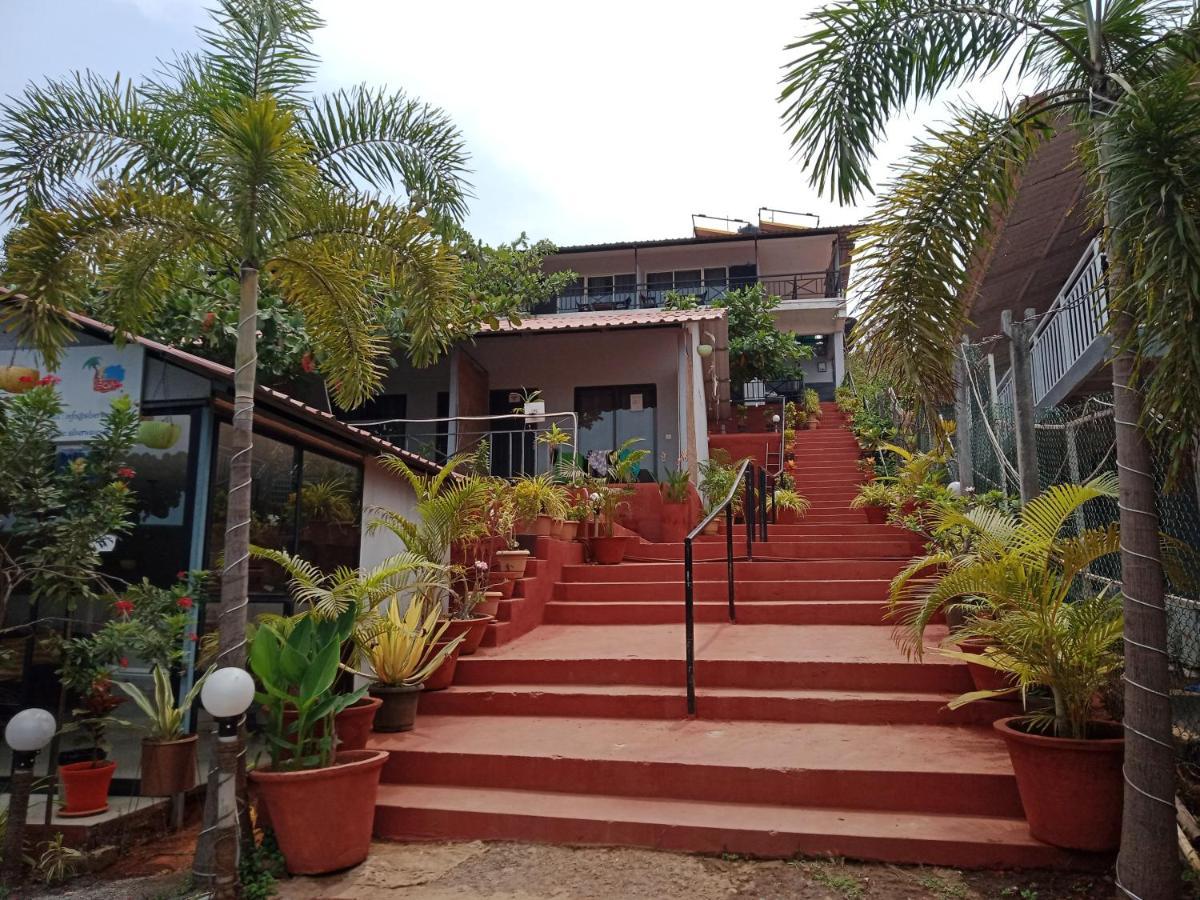 Silver Waves And Resorts